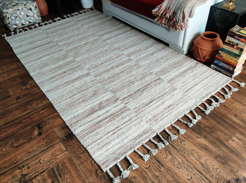 Bed runner rug