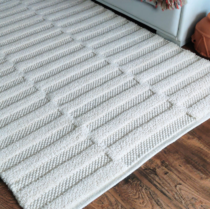 Bed runner rug